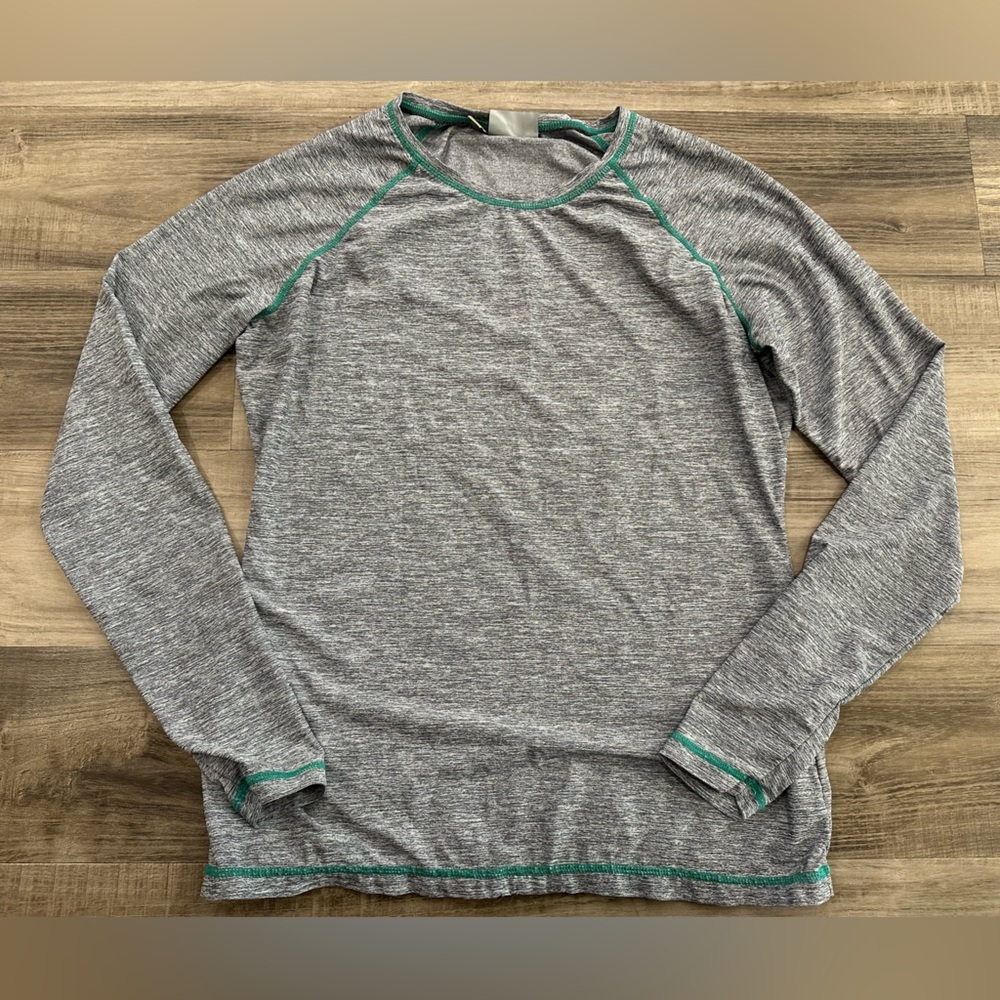 Athleta Heather Gray Long Sleeve Top with Green Contrast Stitching